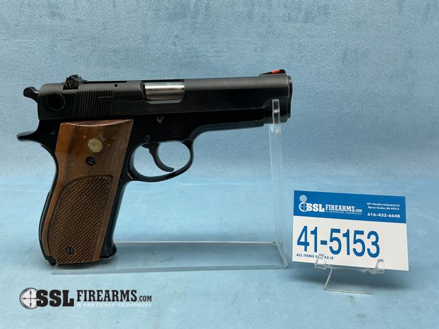 Lot 41-5153 - Smith &amp; Wesson 39-2 9MM Semi-Auto Pistol
