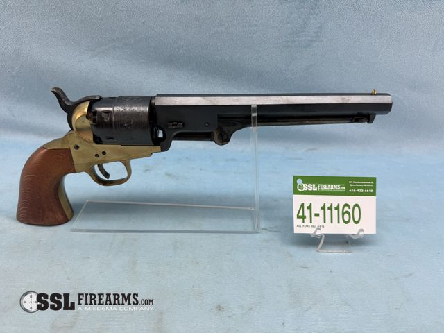 Lot 41-11160 - Italian reproduction of an 1851 Colt-Navy Revolver.