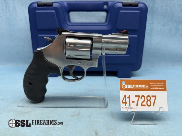 Lot 41-7287 - Smith &amp; Wesson 686-6 .357 MAG Double Action Revolver