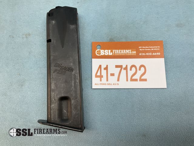 Lot 41-7122 - Lot of (1) 15 RND Sig Sauer P226 Magazine