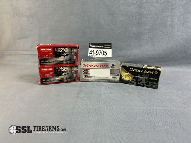 Lot 41-9705 - Mixed lot of (200) rounds of ammunition: (100) rounds of Norma, .38 Special, 158gr, FMJ. (50) rounds...