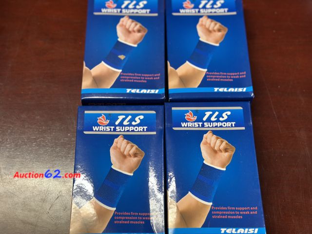 Lot 44-6053o - Set of 4 compression wrist supports. NEW See All Photo's Not Tested Never opened, Factory Sealed