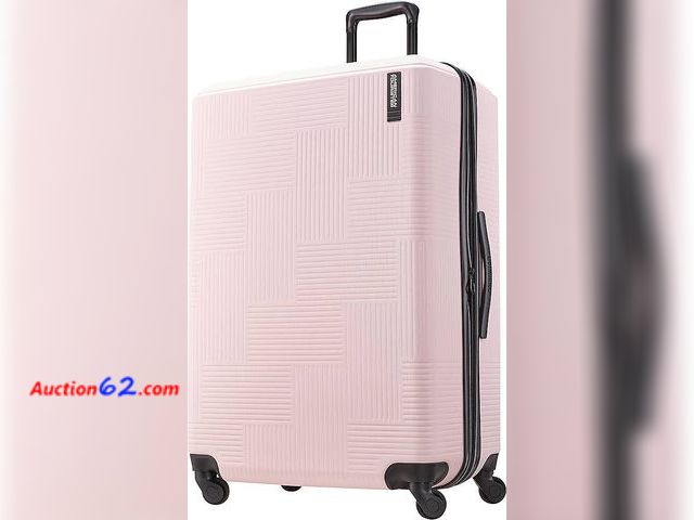 Lot 44-160b - American Tourister Stratum XLT 28" Spinner Appears New, A basic inspection has been given to this item. Sold AS-IS.