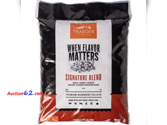 Lot 44-213 - Traeger Grills Signature Blend 100% All-Natural Wood Pellets for Smokers and Pellet Grills, BBQ, Bake, Roast, 18 lb. Bag See All Photo's App...