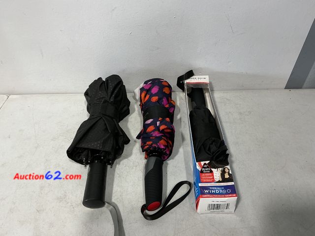 Lot 44-575j - ShedRain Windpro Umbrellas Lot of 3 See All Photo's Not Tested E-Commerce Return, A basic inspection has been given to this item. Sold AS-IS...