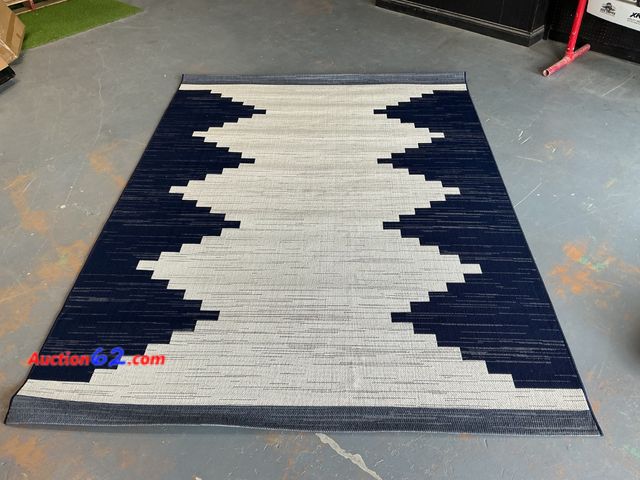 Lot 44-850 - $150 Retail price - Modern Geometric Navy and Cream Area Rug See All Photo's Not Tested E-Commerce Return, A basic inspection has been given...