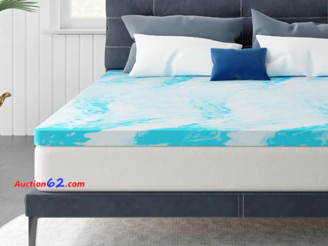 Lot 44-1658e - 3-Inch Memory Foam Topper King Size Appears New, A basic inspection has been given to this item. Sold AS-IS. Not Tested See All Photo's