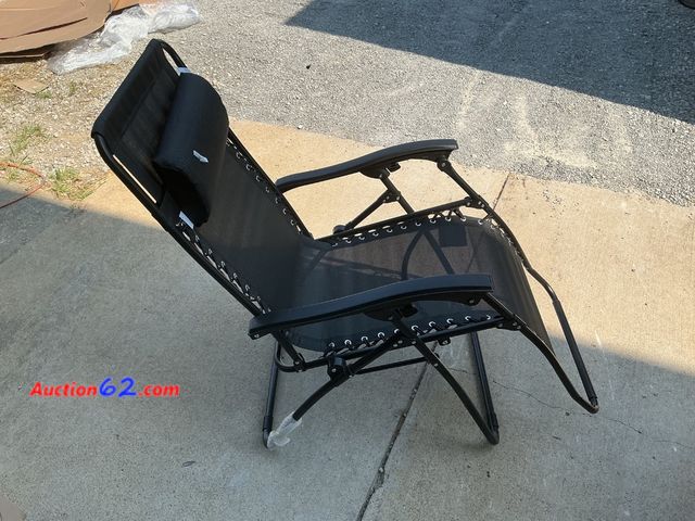Lot 44-218 - Black Zero Gravity Chair with Headrest See All Photo's Appears New, A basic inspection has been given to this item. Sold AS-IS.