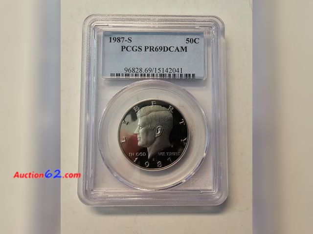 Lot 44-8321u - 1987-S KENNEDY HALF DOLLAR PROOF GRADED PR69DCAM (DEEP CAMEO) BY PCGS. ONE POINT SHY OF A PERFECT COIN!-NT