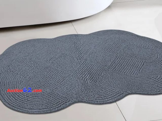 Lot 44-1542j - Scallop Tufted Bath Rug 24x36 Gray Appears New, A basic inspection has been given to this item. Sold AS-IS. See All Photo's Not Tested