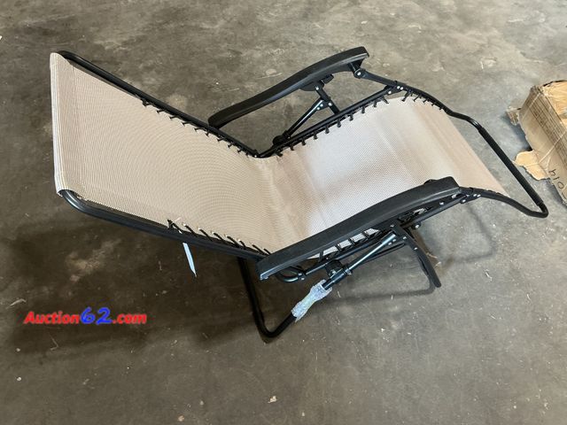 Lot 44-148 - Zero Gravity Chair Beige Mesh Folding Lounger Outdoor Patio Recliner See All Photo's Appears New, A basic inspection has been given to this ...