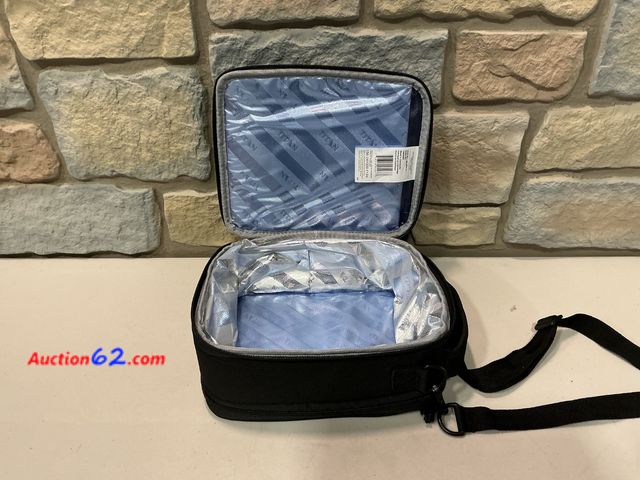 Lot 44-1566b - Titan Lunch Box - Insulated, Black See All Photo's Not Tested E-Commerce Return, A basic inspection has been given to this item. Sold AS-IS.
