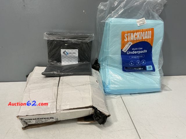 Lot 44-2621m - Stackman Underpads &amp; Commander Waste Basket Liners Lot Not Tested See All Photo's E-Commerce Return, A basic inspection has been given t...