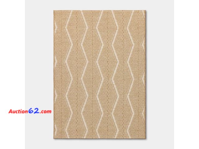 Lot 44-207 - Target Wavy Stripe Ivory Rug See All Photo's Appears New, A basic inspection has been given to this item. Sold AS-IS.
