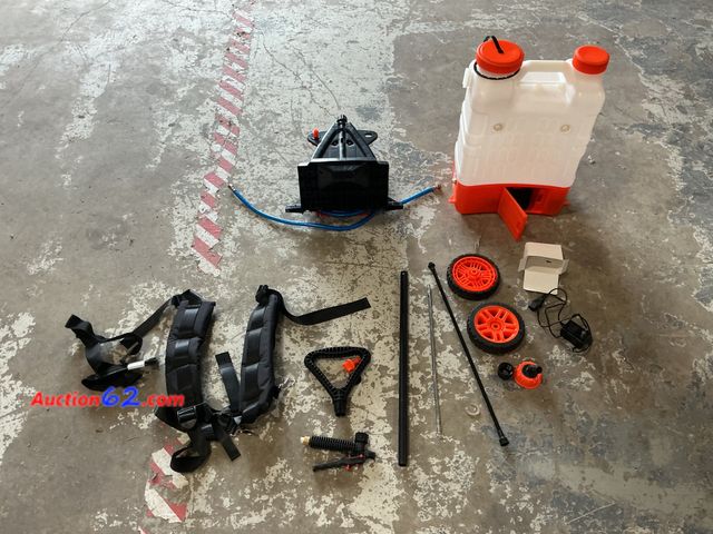 Lot 44-1152p - VEVOR Battery Powered Backpack Sprayer, 0-90 PSI Adjustable Pressure, 4 Gallon Tank, Back Pack Sprayer E-Commerce Return, A basic inspection...