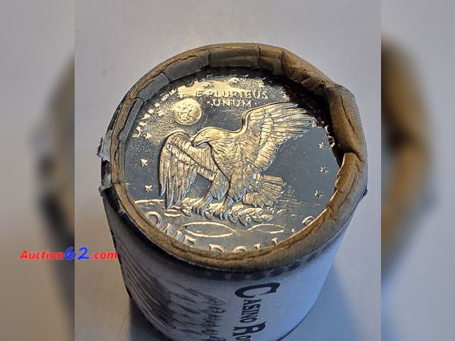 Lot 44-8353k - SILVER INSIDE! FULL LAS VEGAS CASINO ROLL OF EISENHOWER DOLLARS. CONTAINS ONE (1) 90% SILVER PROOF AND NINE (9) CLAD IKE DOLLARS. - NT
