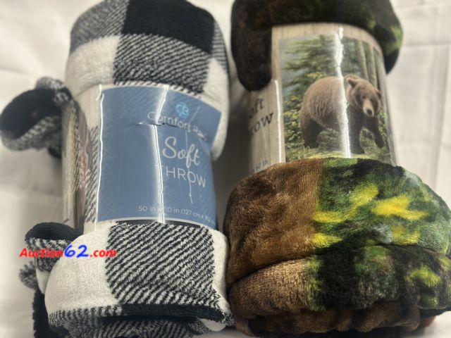 Lot 44-6116f - 2 throws 50x60.NEW. See All Photo's Not Tested Never opened, Factory Sealed