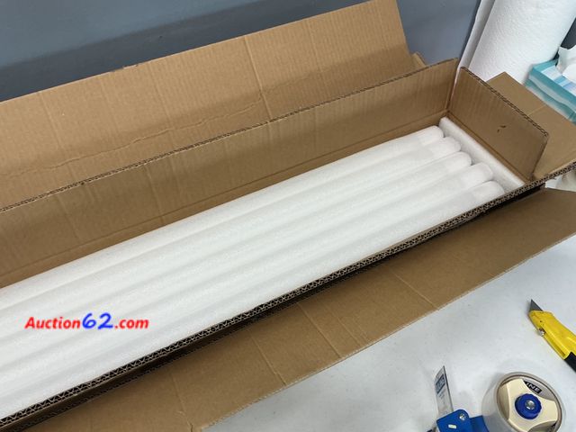 Lot 44-2555a - Konldeke T8 LED Bulbs 5000K 25 Pack Appears New, A basic inspection has been given to this item. Sold AS-IS. Not Tested See All Photo's
