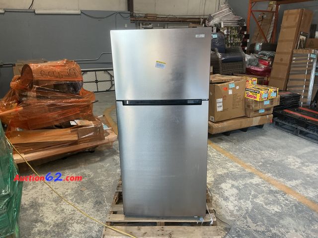 Lot 44-32g - Retail value $729- 18 cu. ft. Top Freezer Refrigerator in Stainless Steel Look- Working- Gets Cold- Minor Dents/ Scratches E-Commerce Return...