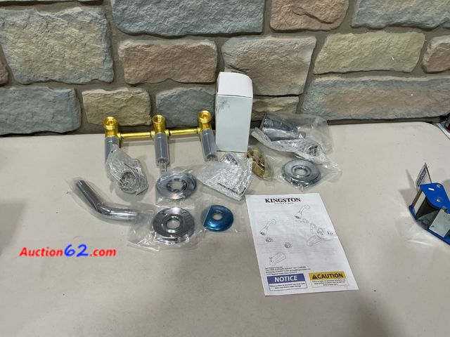 Lot 44-1958e - $150 Retail price - Kingston Brass Shower Set - New in Box See All Photo's Not Tested Appears New, A basic inspection has been given to this...