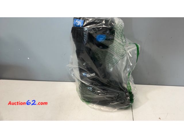 Lot 44-2673f - DonJoy Walker Boot Appears New, A basic inspection has been given to this item. Sold AS-IS. Not Tested See All Photo's
