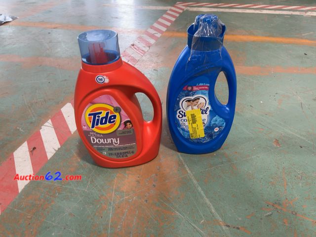 Lot 44-901p - Tide Ultra with Downy Laundry Detergent 73 fl oz &amp; Suavitel Liquid Fabric Softener 46 fl oz - Laundry Essentials Multi-Pack, Red &amp; B...