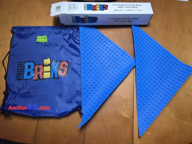 Lot 44-3025q - Strictly Briks - 2 Triangle Roll-Up Mats with Travel Bag - One side is for Big Briks and one side is for Classic Briks - Color Blue - Compat...