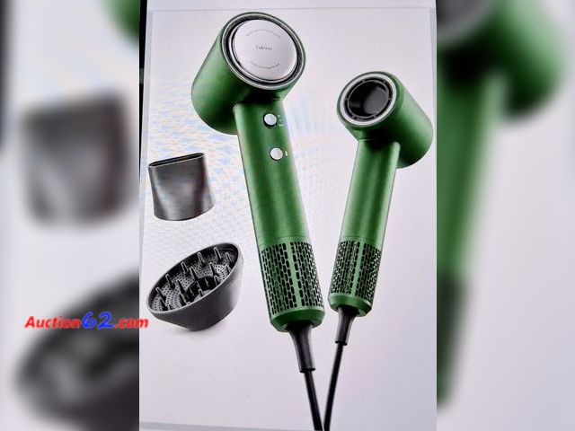 Lot 44-7061m - Tideway hair dryer, high-speed blow dryer with magnetic diffuser, 1500 watts, green E-Commerce Return, A basic inspection has been given to ...
