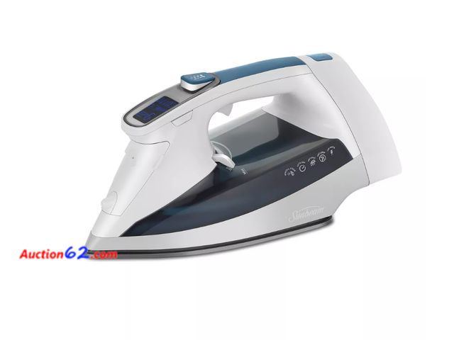 Lot 44-1529 - Sunbeam Digital Retractable Cord Steam Iron - Large Ceramic Soleplate, Spray Mist, Powerful Shot of Steam E-Commerce Return, A basic inspect...
