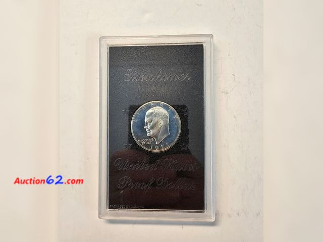 Lot 44-8302q - 1971-S EISENHOWER 40% SILVER PROOF DOLLAR. KNOWN AS THE "BROWN IKE." COMES IN ORIGINAL US MINT LENS. NO BOX.-NT
