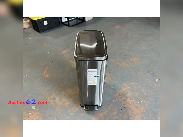 Lot 44-789i - 45L Rectangular Step Trash Can - Brightroom™ See All Photo's Not Tested E-Commerce Return, A basic inspection has been given to this item. S...