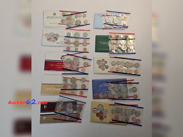 Lot 44-8529w - HUGE LOT OF TEN (10) MINT SETS - 1984, 1986, 1987, 1988, 1989, 1990, 1991, 1992, 1993 AND 1994. -NT