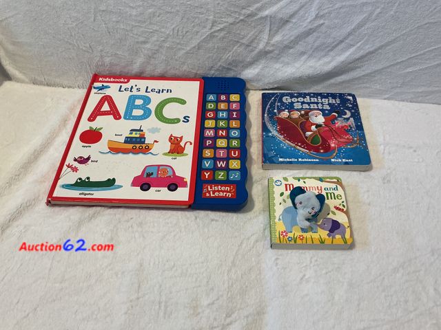 Lot 44-1016m - Lot of (3) children’s books E-Commerce Return, A basic inspection has been given to this item. Sold AS-IS. Used See All Photo's