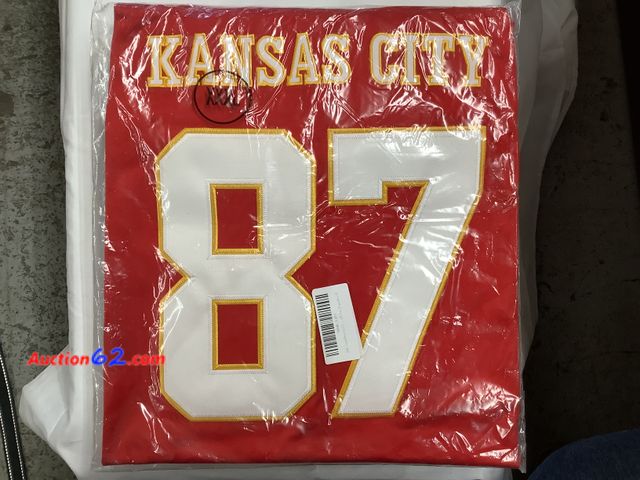 Lot 44-6079w - Travis Kelce , Men’s 3XL Red &amp; White, E-Commerce Return, A basic inspection has been given to this item. Sold AS-IS. See All Photo's Not...