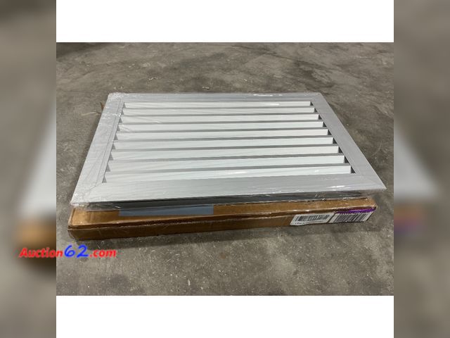 Lot 44-465o - Louvered Return Air Grille Appears New, A basic inspection has been given to this item. Sold AS-IS. Unmarked, No barcodes