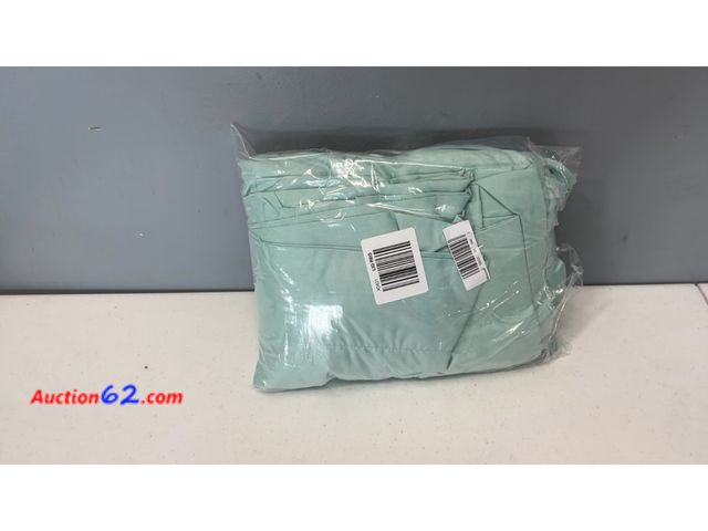Lot 44-2603 - Light Green Pillow Appears New, A basic inspection has been given to this item. Sold AS-IS. Not Tested See All Photo's