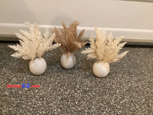 Lot 44-7724b - Lot of (3) faux flower arrangements.  Appears New, A basic inspection has been given to this item. Sold AS-IS. See All Photo's