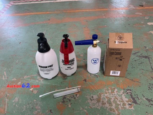 Lot 44-576p - Mix lot of Sprayers E-Commerce Return, A basic inspection has been given to this item. Sold AS-IS. See All Photo's Not Tested