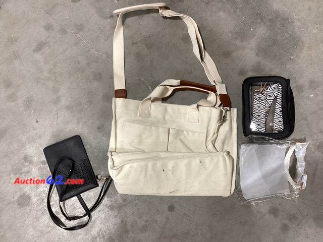 Lot 44-230g - Lot of Assorted Bags  E-Commerce Return, A basic inspection has been given to this item. Sold AS-IS.