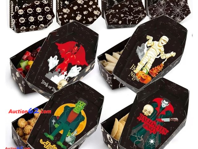 Lot 44-6599p - 48 Pcs Halloween Disposable Paper Trays, Halloween Coffin Nacho Trays, Food-Grade Disposable Coffin Bowls Appears New
