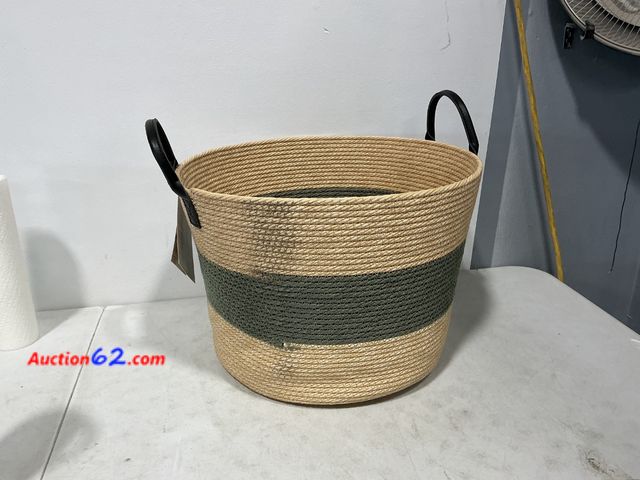 Lot 44-640j - Faux Wicker Basket Tan and Green
 See All Photo's Not Tested E-Commerce Return, A basic inspection has been given to this item. Sold AS-IS. ...