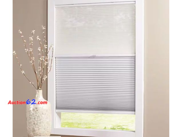 Lot 44-1159g - Retail value $75- Snow Drift/Shadow White Day and Night Cordless Cellular Window Shades- 31 in W x 48 in L (Actual 30.75 in W x 48 in L) App...