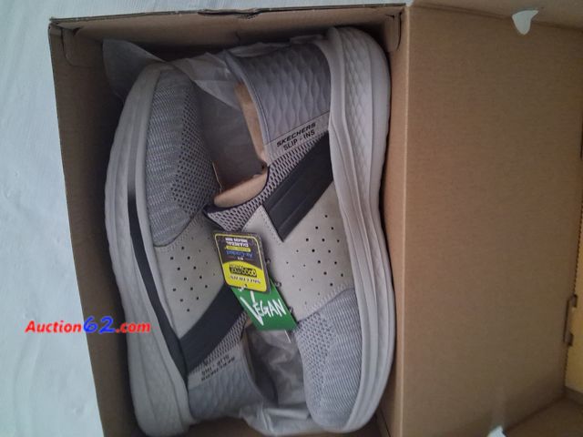 Lot 44-2011o - Men's brand new in box size 13 relaxed fit Sketchers Hands Free Slip-ins tennis shoes. See all photos. Appears New, A basic inspection has b...