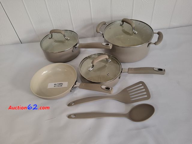 Lot 44-7488a - 9 piece pan set  Appears New, A basic inspection has been given to this item. Sold AS-IS.