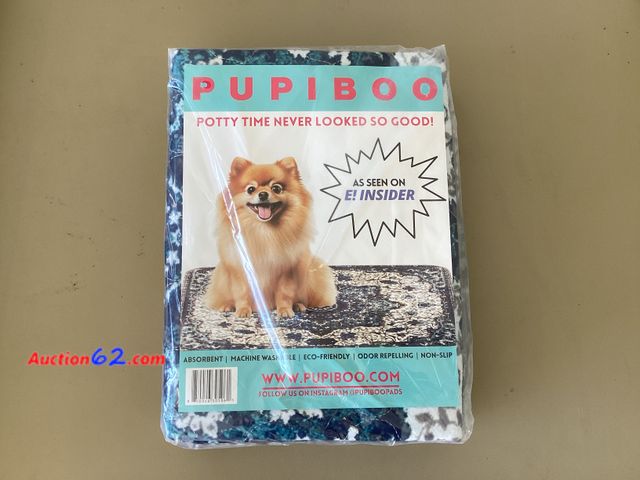 Lot 44-7878P - Lot of (1) washable potty pad.  Appears New, A basic inspection has been given to this item. Sold AS-IS. See All Photo's