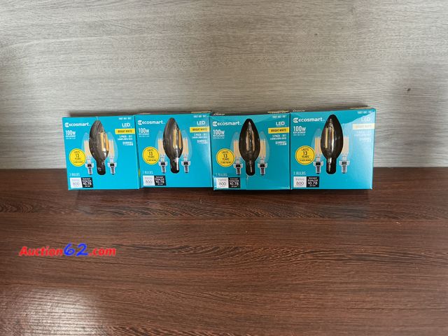 Lot 44-4060b - $60 Retail value- lot of (4)  100-Watt Equivalent B11 Dimmable Blunt Tip E12 Candelabra Base Vintage Edison LED Light Bulb 3000K Bright Whit...