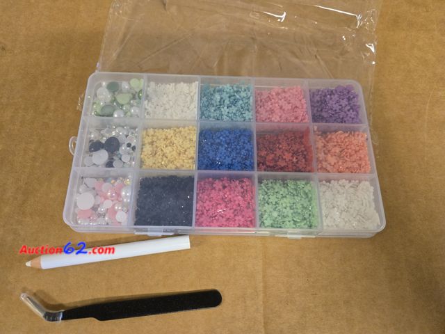 Lot 44-6549r - Bellelfin 3D Mix Nail Charms Kit, 1000Pcs Colorful Bow Pearl Flowers Rhinestones Nail Art Charms with Tweezer Pickup Pencil for Nail Art DIY...