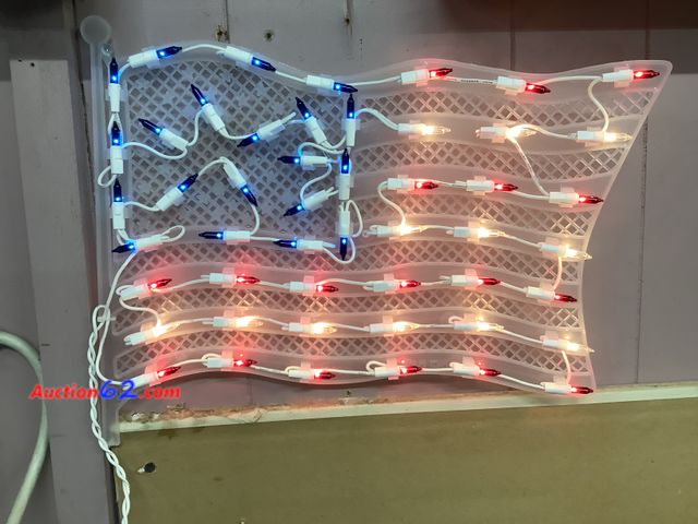 Lot 44-6013w - Lighted Flag Indoor/Outdoor Use, 50 Mini Light Bulbs, suction Cup, No Assembly Required. New. See All Photo's Not Tested Never opened, Facto...