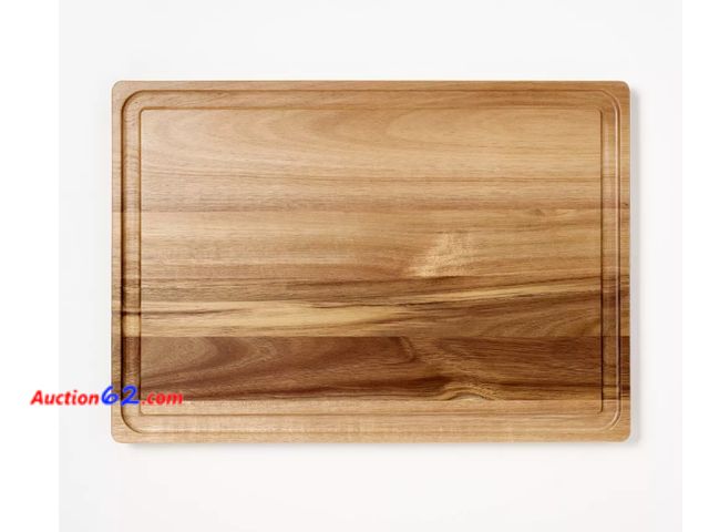 Lot 44-1787 - Acacia Wood Cutting Board - X-Large 20 inch  Appears New, A basic inspection has been given to this item. Sold AS-IS. See All Photo's Not Te...