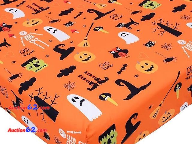 Lot 44-9002f - Cloele Halloween Pumpkin Crib Sheet Ghost Fitted Sheet Appears New, A basic inspection has been given to this item. Sold AS-IS.